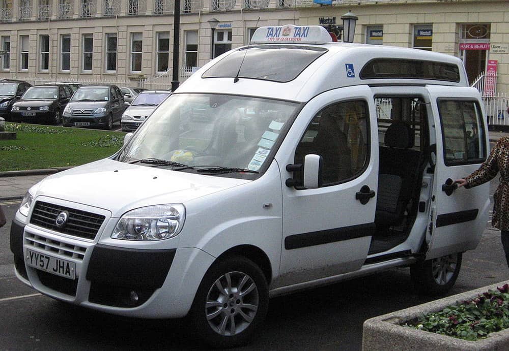 accessible taxi image