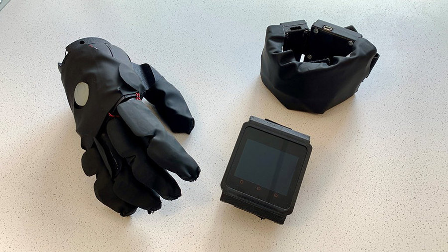 University of Bath glove and armband for upper-arm prosthetic users image