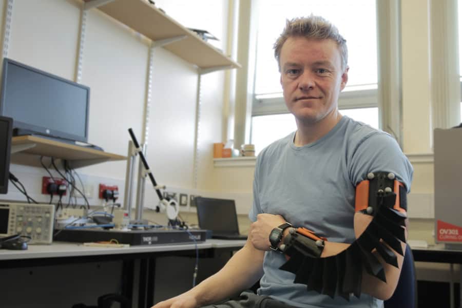University of Aberdeen soft robo arm image